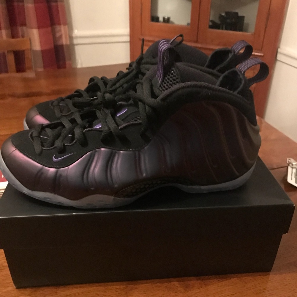 Size 11.5 Men’s Plum Foamposite Nike